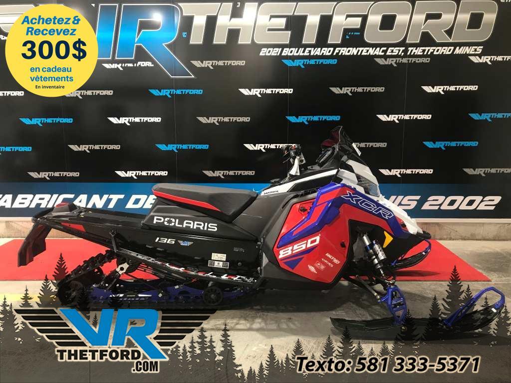 Polaris 850 INDY XCR 136 ES 2024