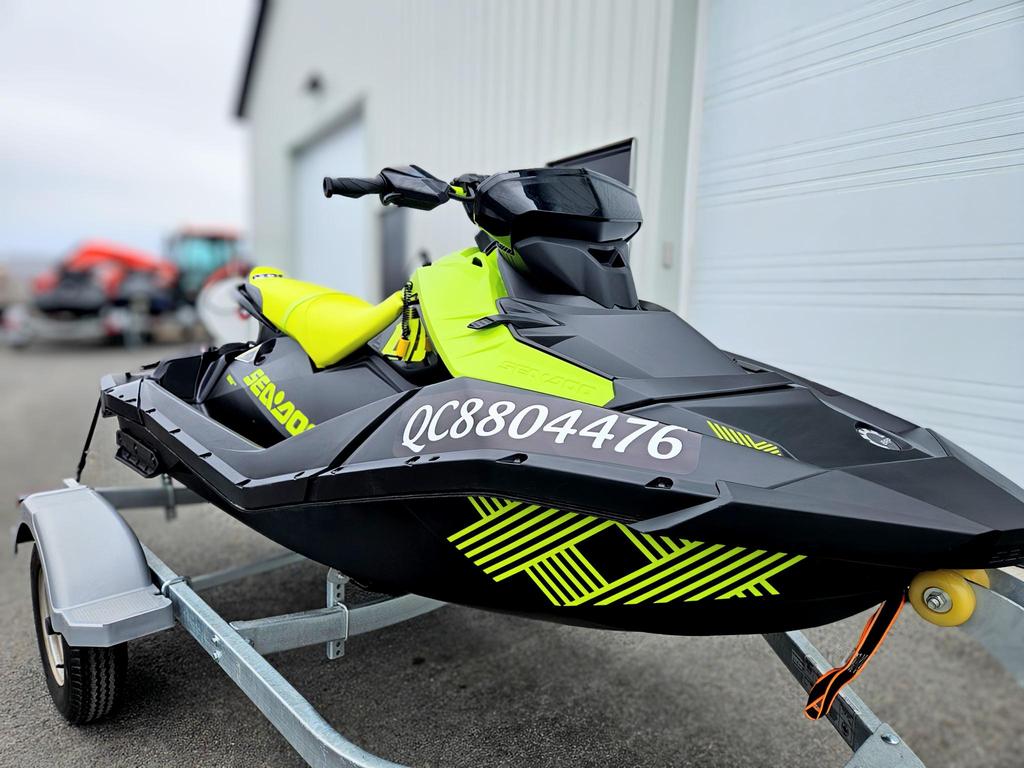 Sea-Doo Spark Trixx 3up Audio 2023