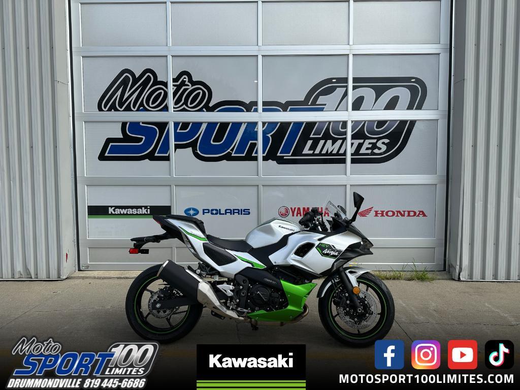 Kawasaki NINJA 7 HYBRIDE 2024