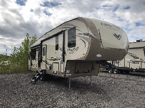 Caravane à sellette 2018 marron