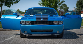 DODGE CHALLENGER SRT8 HEMI 6.1 L MANUEL 6 VITESSES , FULL EQUIPE * 418-932-6595 