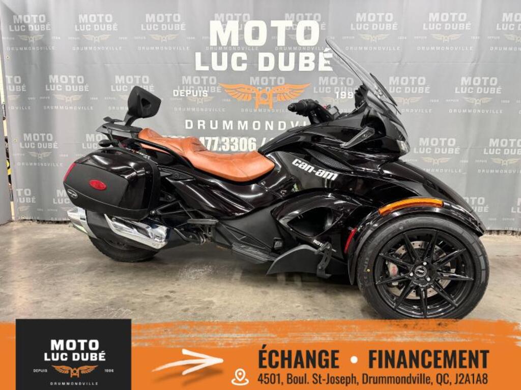 Can-Am Spyder ST Limited 2013