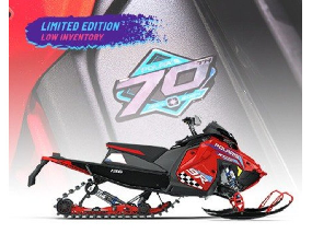 Polaris INDY XCR 9R 2025