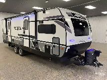 Coachmen Apex UltrA-Lite 2025