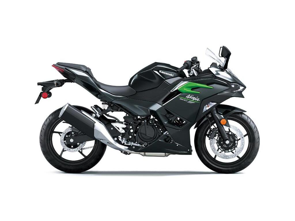 Kawasaki Ninja 500 2025