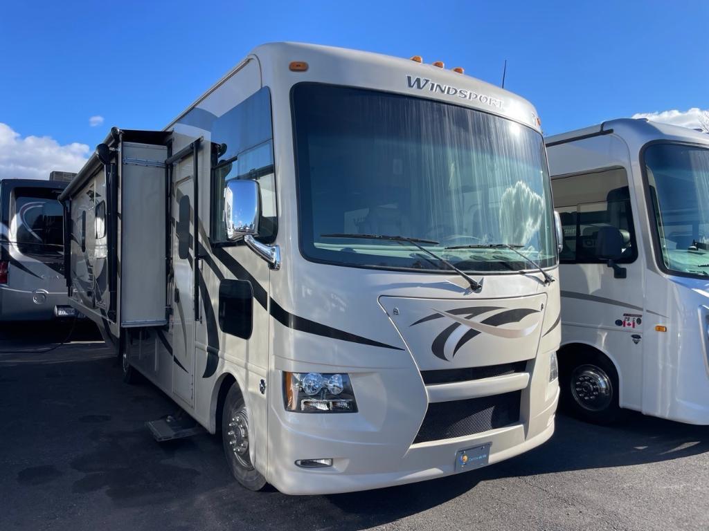 Thor Motor Coach Windsport 27K ESSENCE 2015