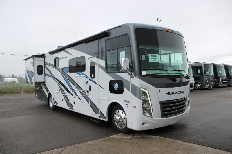 Thor Motor Coach Hurricane 34A 2024