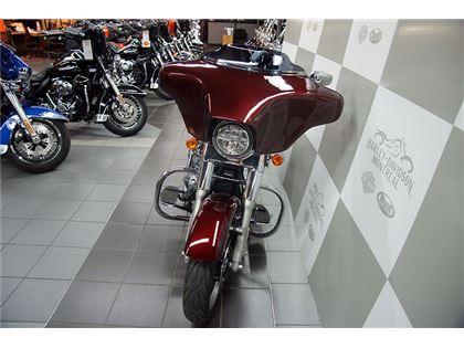  Harley-Davidson FLD Dyna Switchback 2015 à vendre