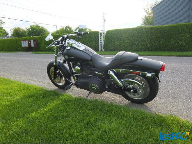  Moto Harley Davidson Fat Bob Dyna 2010 à vendre