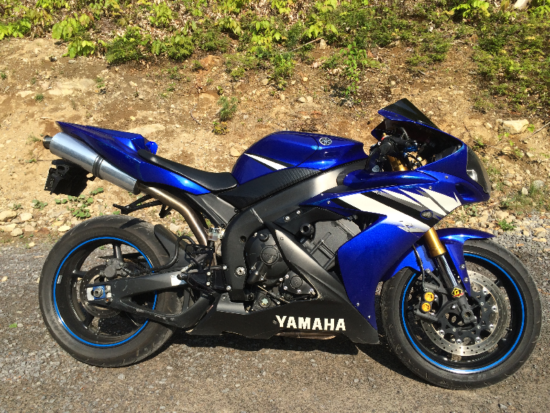  Yamaha R1 2006 5000$ Nég. à vendre