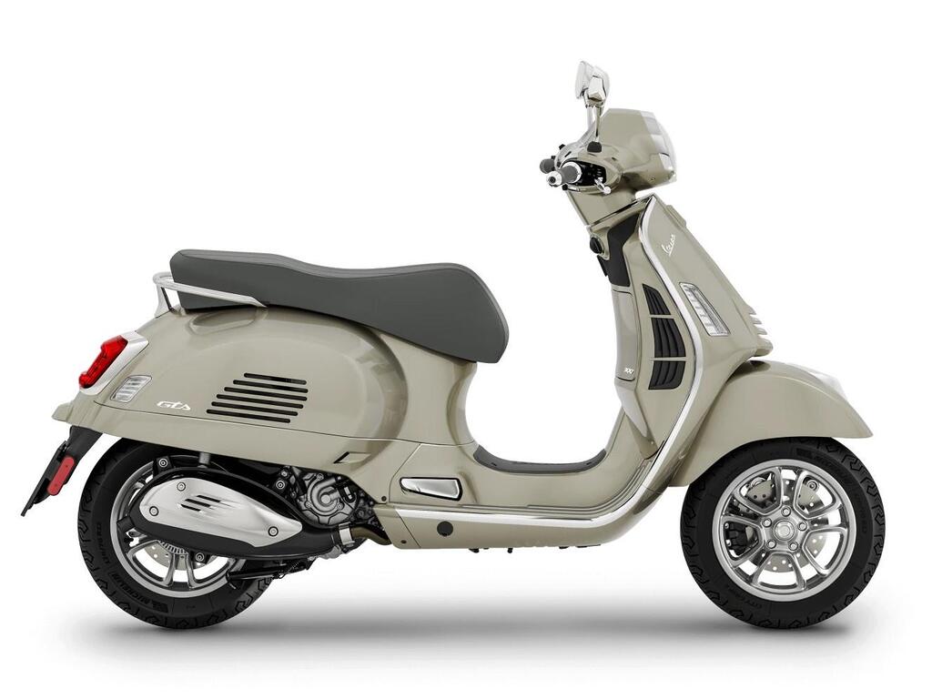 Vespa GTS 300 2023