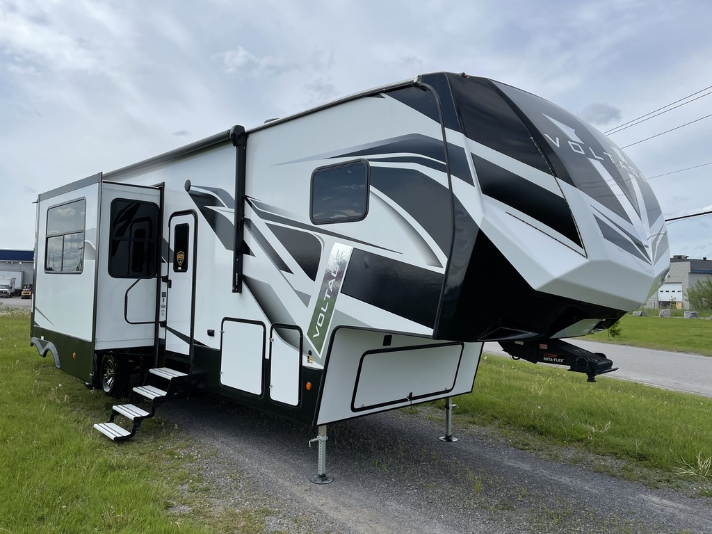 Fifth Wheel Dutchmen Voltage Triton 3551 2022 à vendre