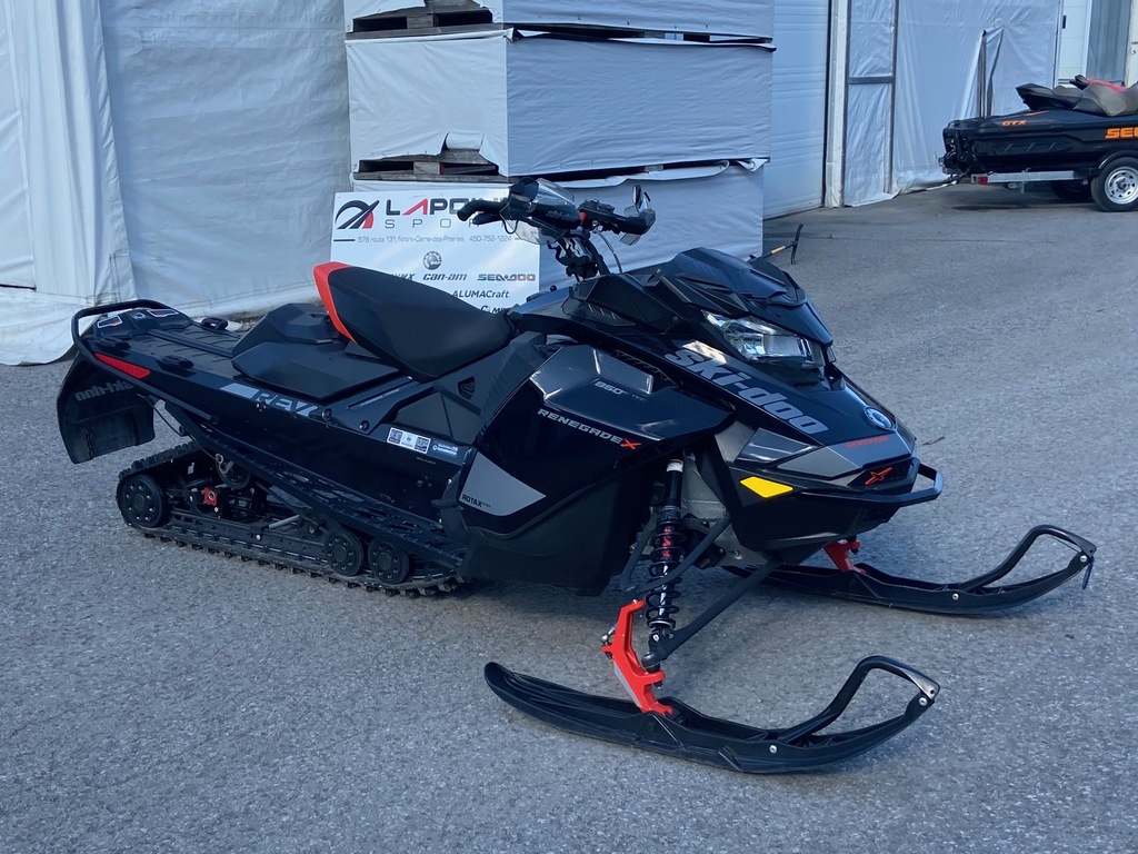 Motoneige Ski-Doo Renegade X 850 E-TEC 2020 à vendre