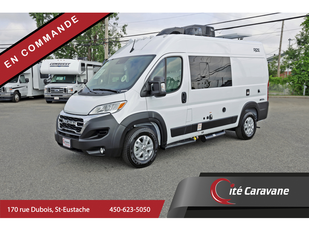 VR Classe B Thor Motor Coach  2026 à vendre