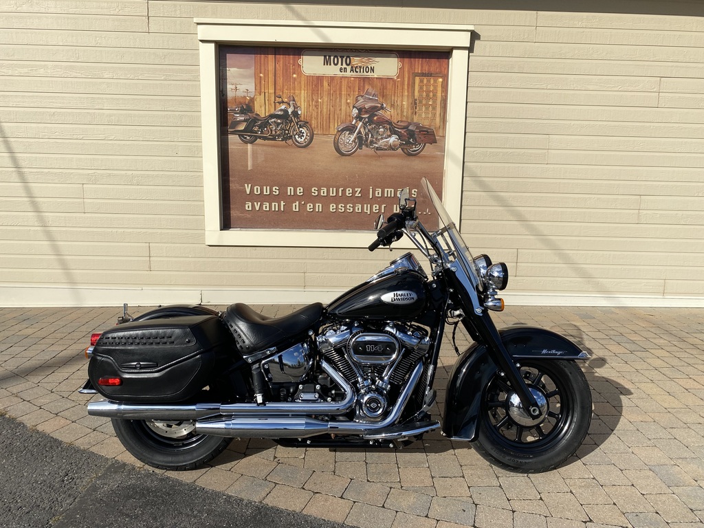 Moto tourisme Harley-Davidson FLHCS Heritage Softail Classic 114 2022 à vendre