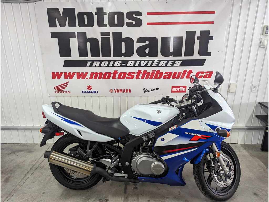 Moto routière/cruiser Suzuki GS500 2010 à vendre