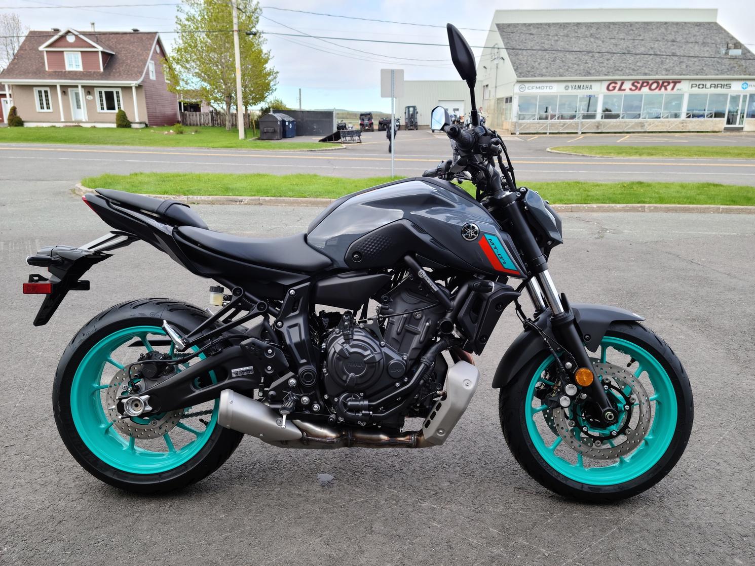 Moto sport Yamaha MT-07 2023 à vendre