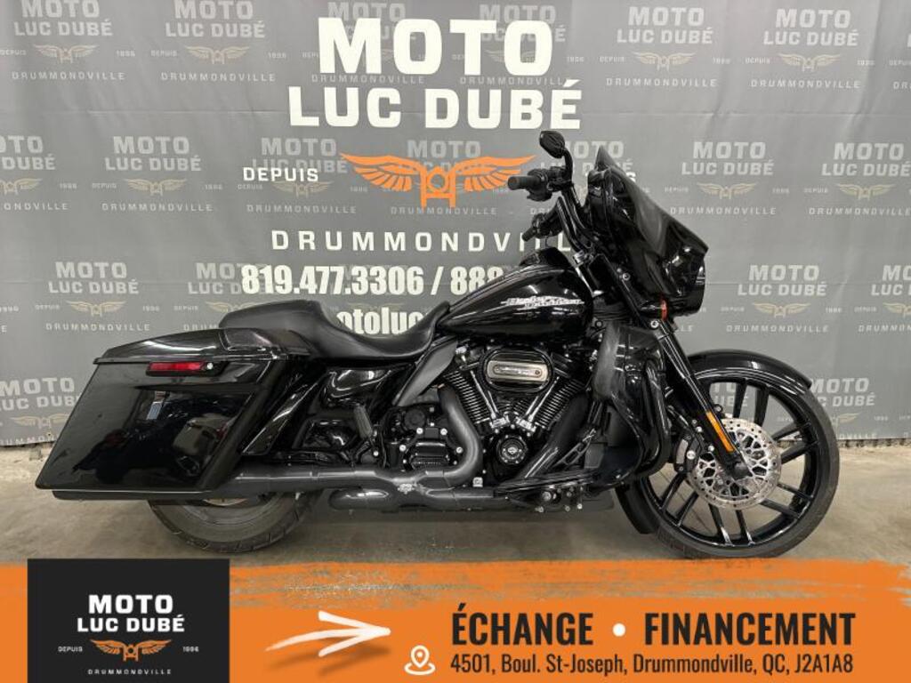 Moto routière - Moto cruiser Harley-Davidson FLHXS Street Glide Special 2017 à vendre