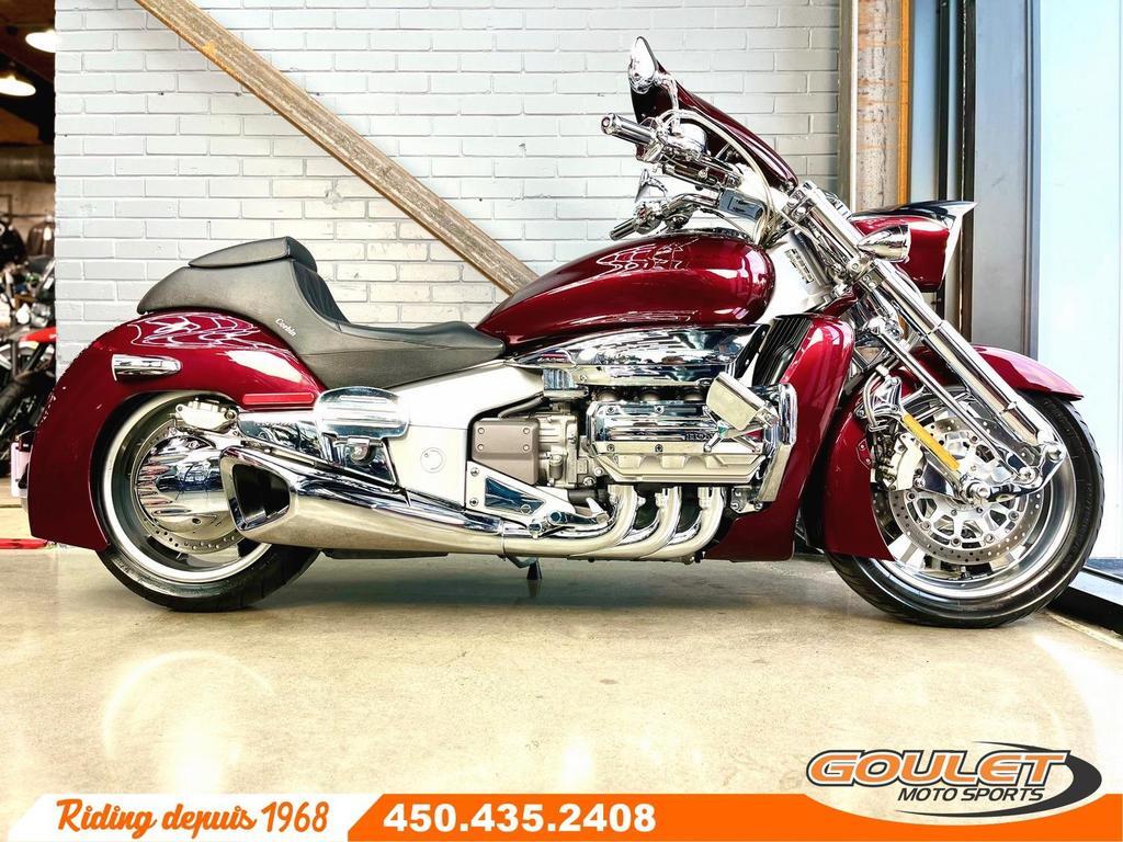 Road Bike and cruiser motorcyle Honda NRX 1800 RUNE 2005 à vendre