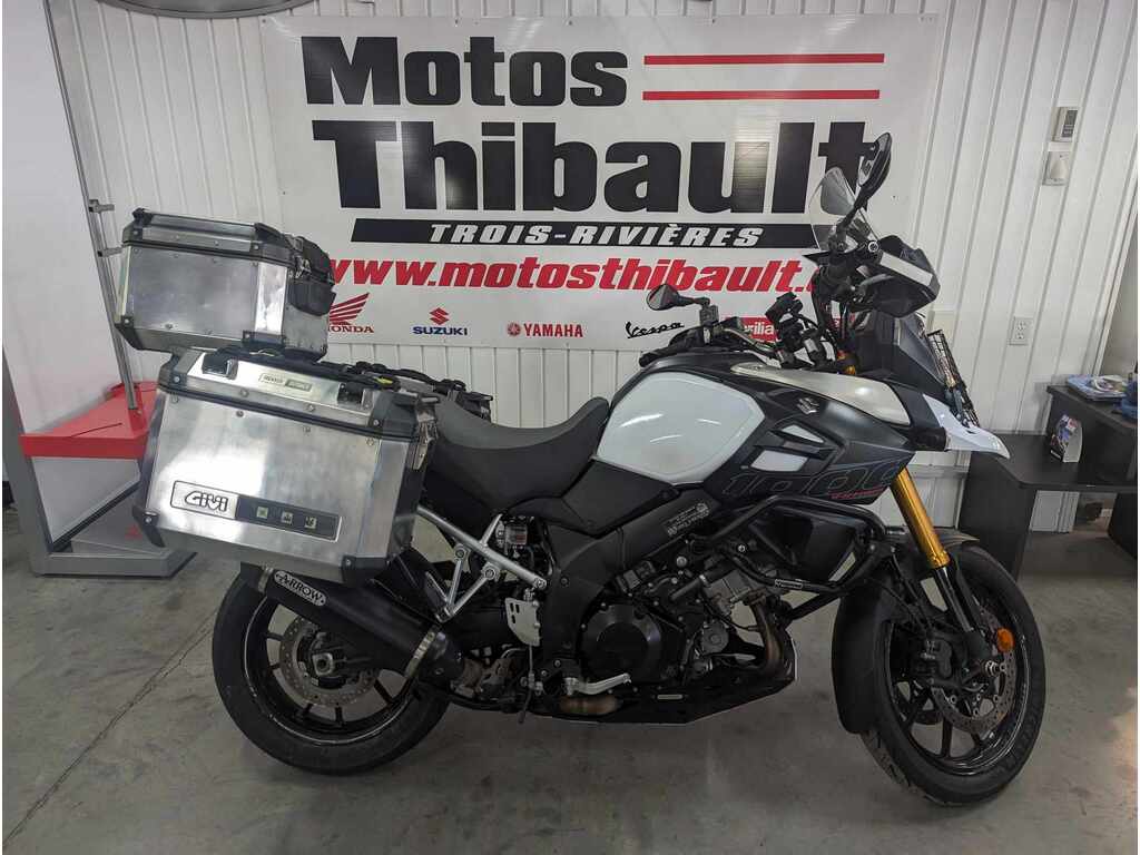 Moto double usage Suzuki DL1000 V-Strom Touring 2014 à vendre
