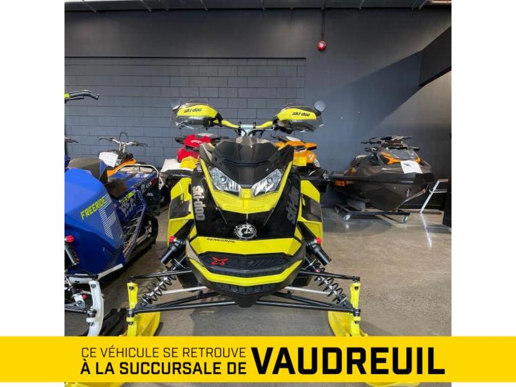 Motoneige Ski-Doo Renegade XRS 850 2021 à vendre