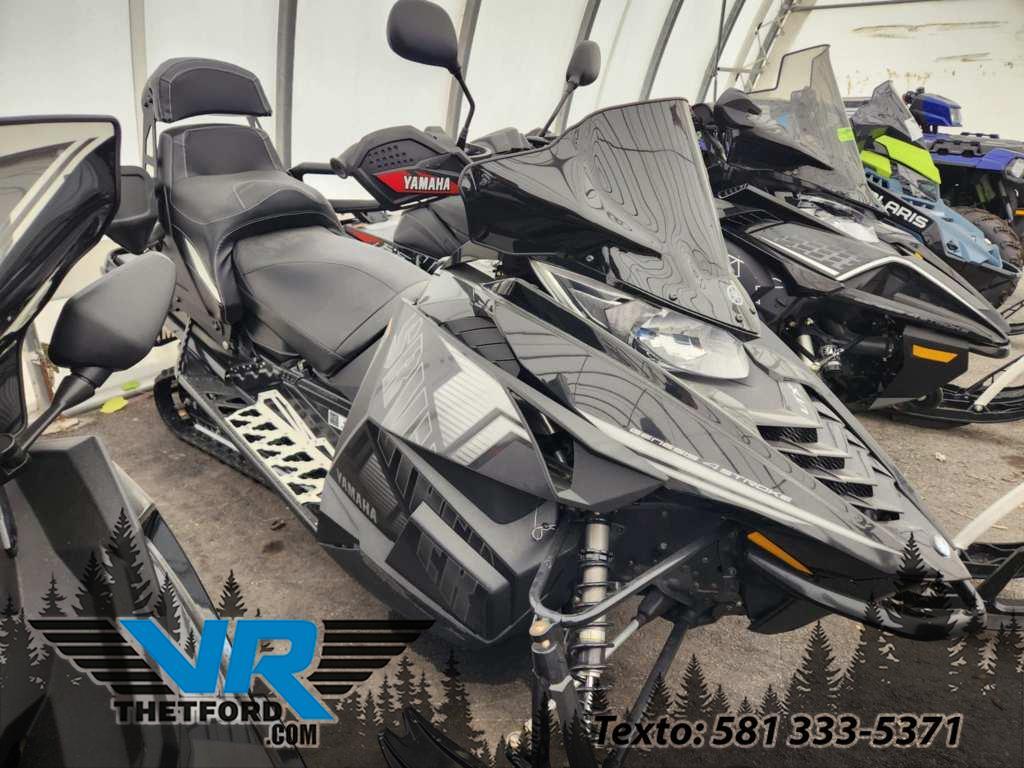 Snowmobile Yamaha  2015 à vendre