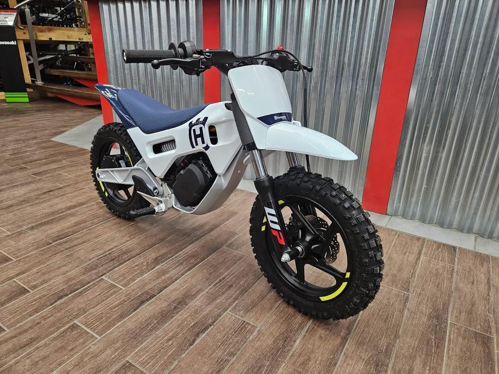 Motocross Husqvarna EE2 2024 à vendre