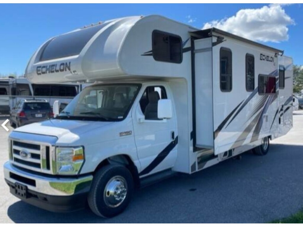 VR Classe C Thor Motor Coach Echelon LC28 ESSENCE 2025 à vendre