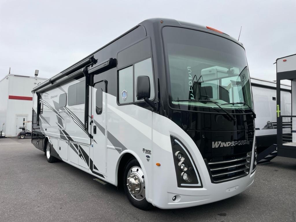 VR Classe A Thor Motor Coach  2025 à vendre