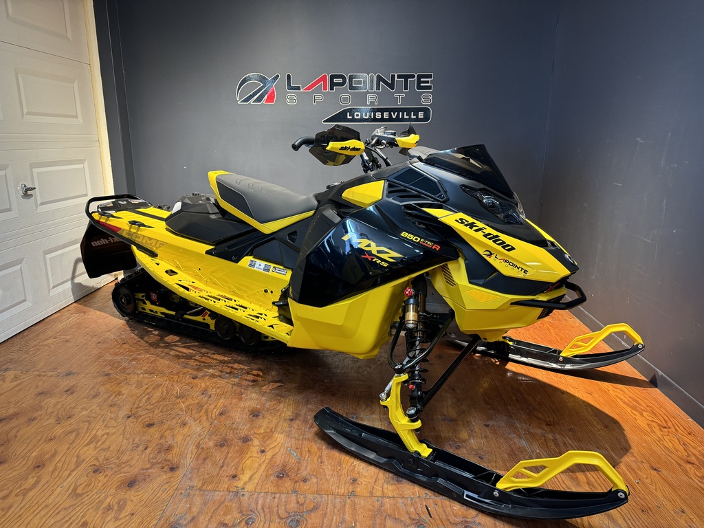 Motoneige Ski-Doo Renegade X-RS with Competion Package 2024 à vendre