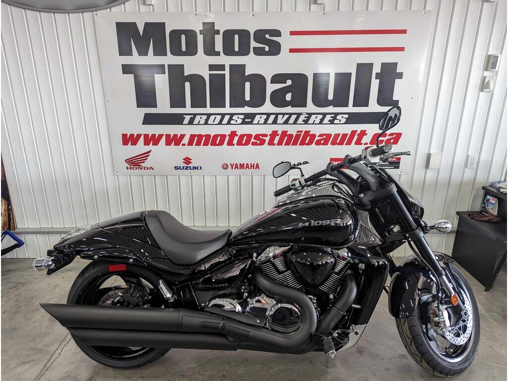 Moto routière/cruiser Suzuki 2024 à vendre