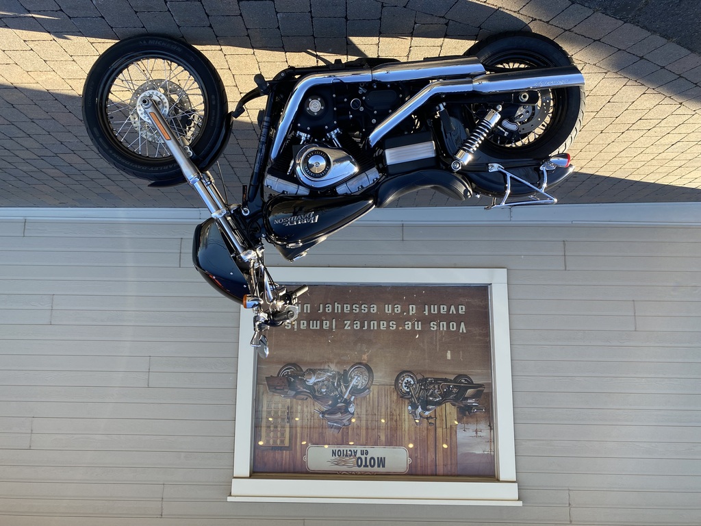 Moto routière/cruiser Harley-Davidson FXDB Dyna Street Bob 2012 à vendre