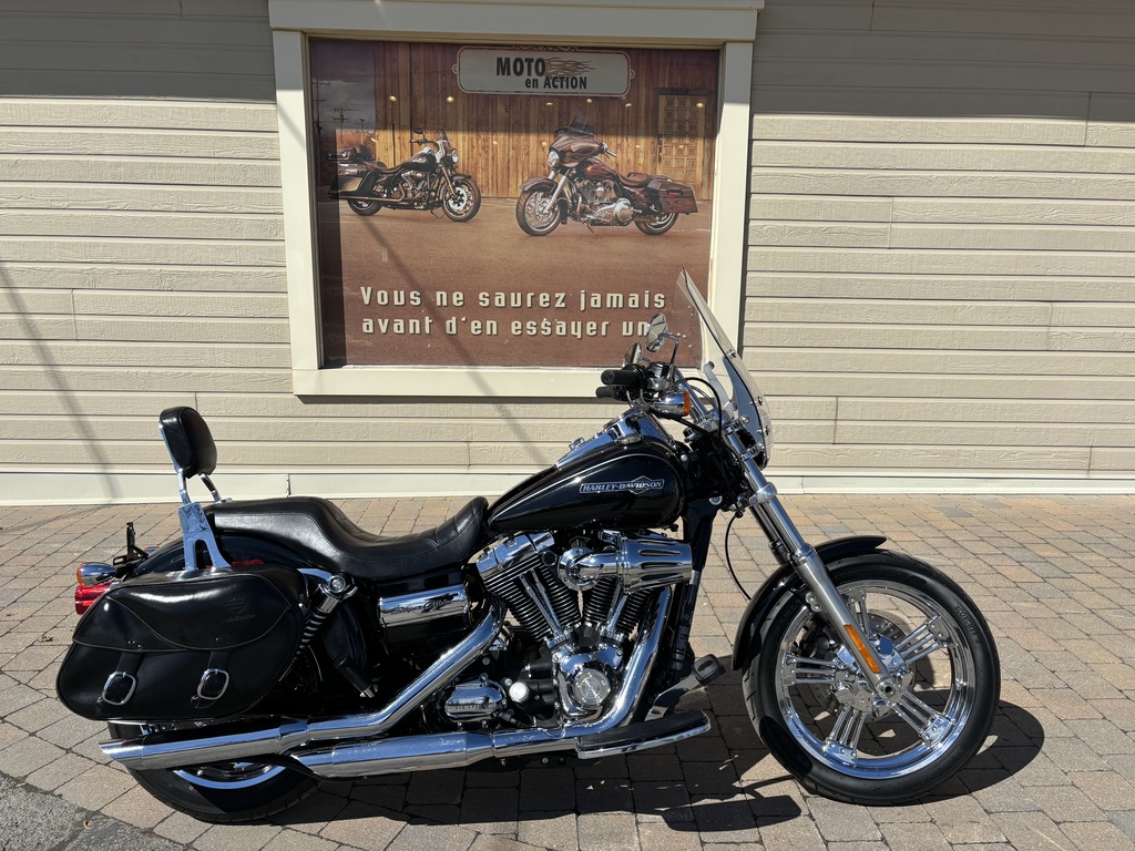 Moto routière - Moto cruiser Harley-Davidson FXDWG Dyna Glide 2011 à vendre