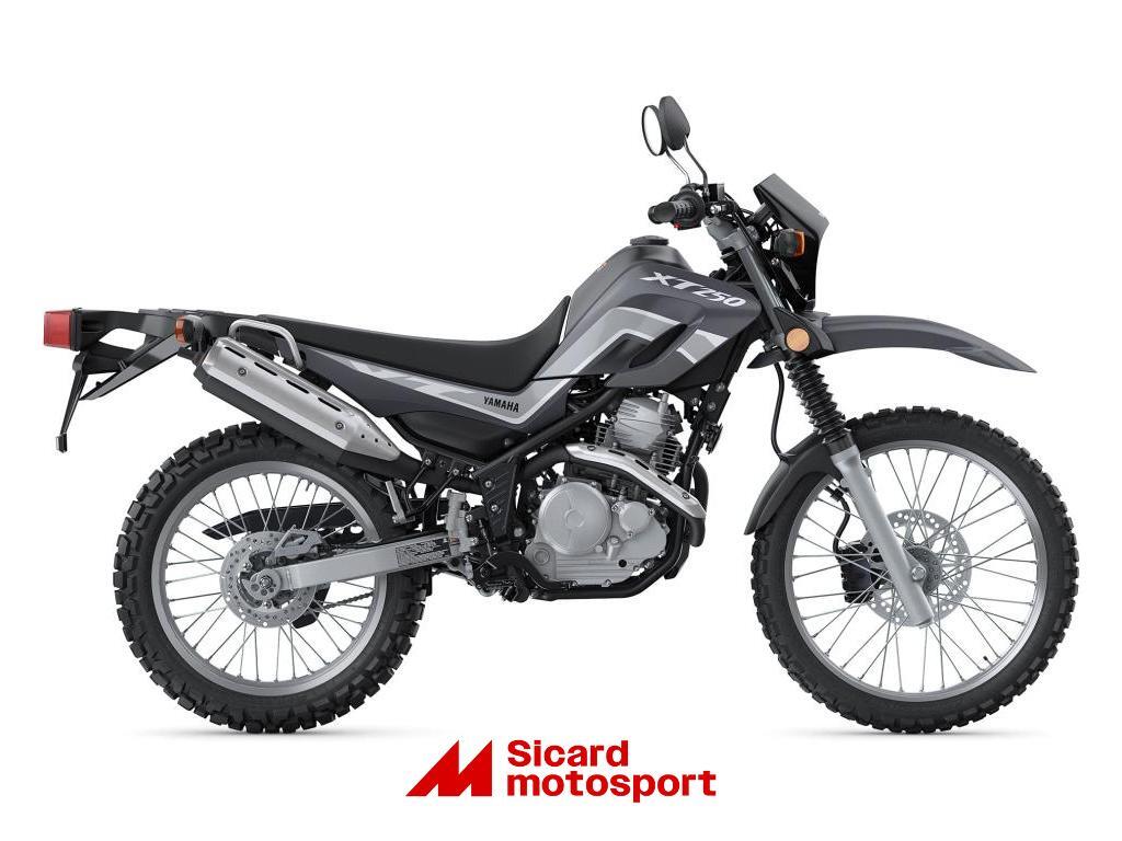 Moto double usage Yamaha XT250 2024 à vendre