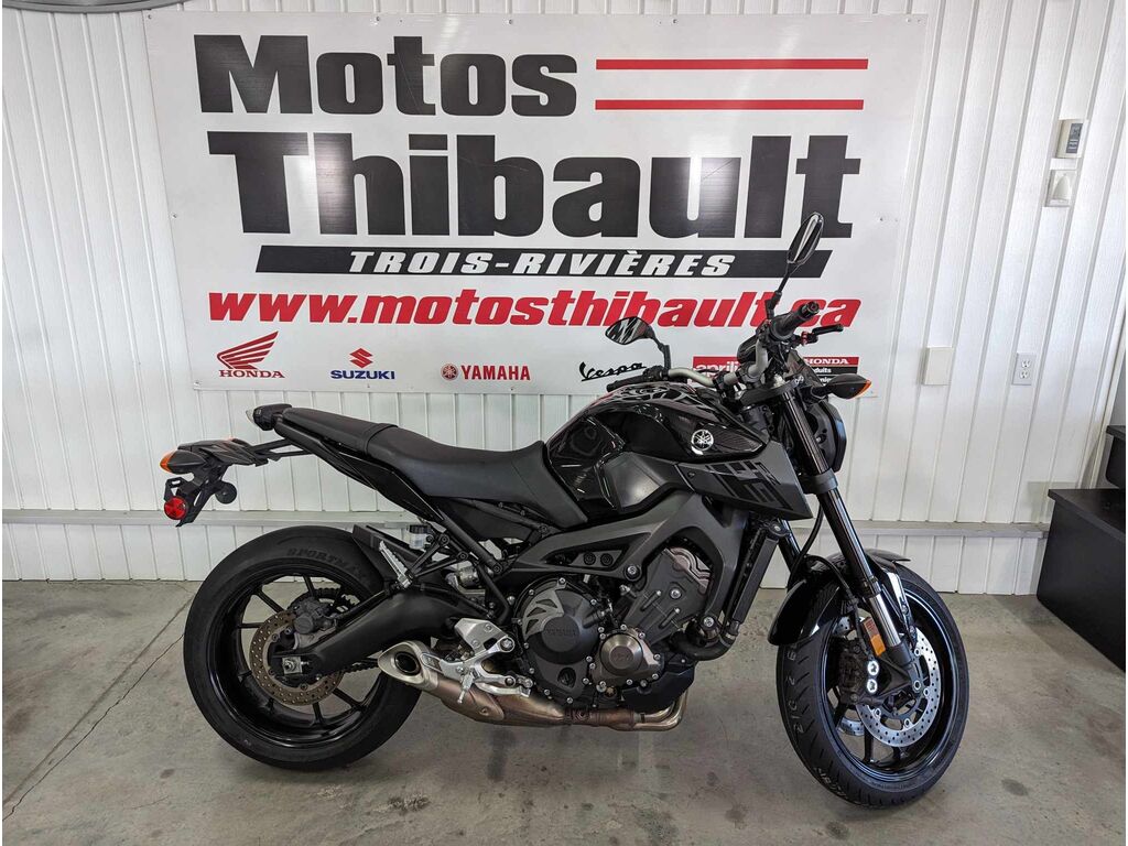 Moto sport Yamaha FZ-09 2016 à vendre