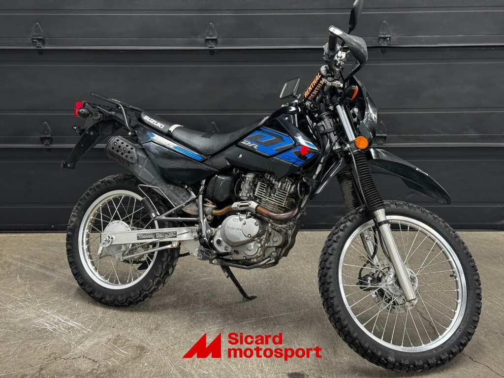 Moto double usage Suzuki DR200S 2017 à vendre