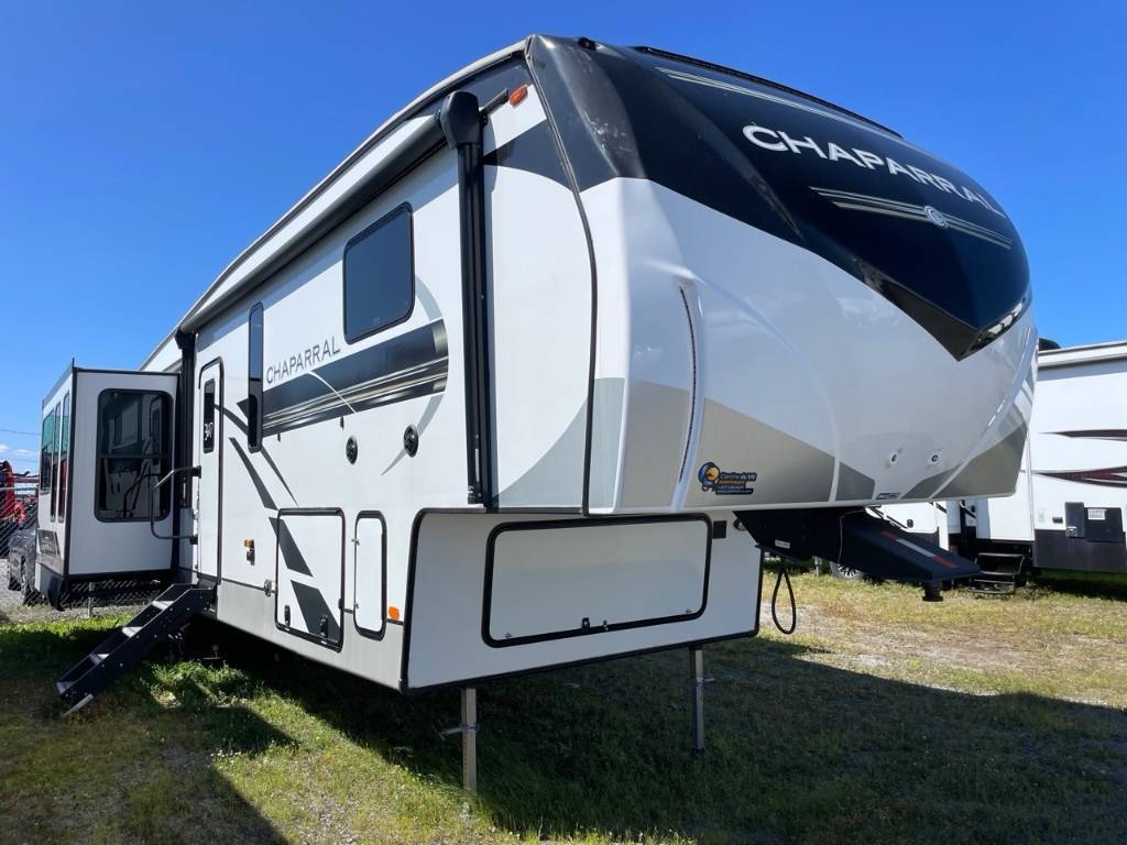 Caravane à sellette Chaparral 360IBL 2022 à vendre