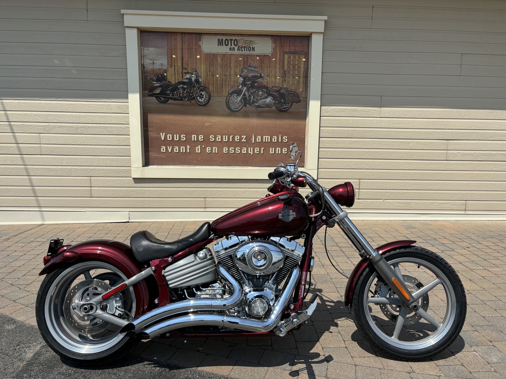 Moto routière/cruiser Harley-Davidson FXCW Rocker Softail 2008 à vendre