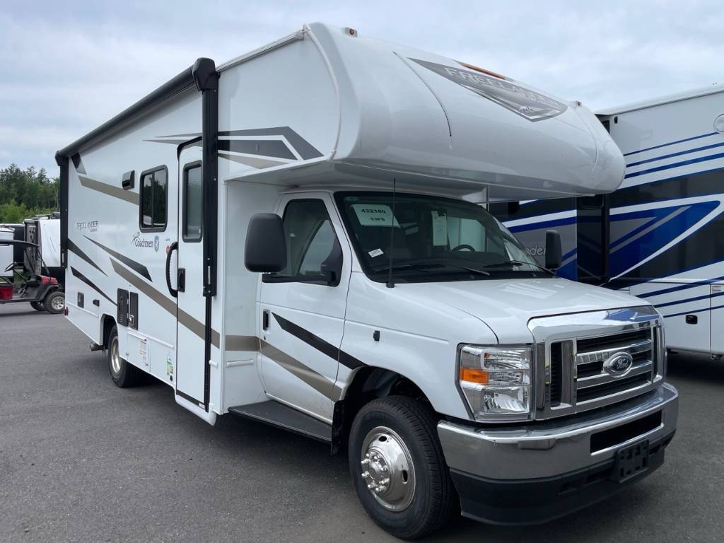 VR Classe C Coachmen Freelander 23FS ESSENCE 2025 à vendre