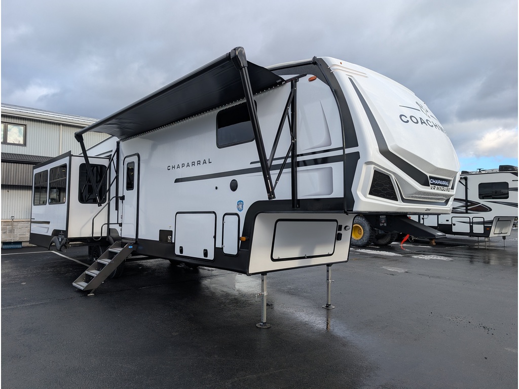 Caravane à sellette Chaparral  2026 à vendre