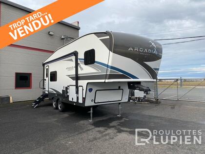 Caravane à sellette Keystone RV Arcadia 2025 à vendre