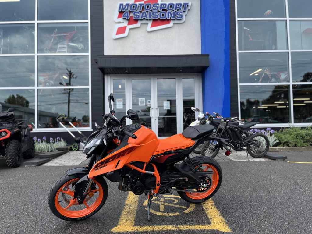 Moto sport KTM 390 Duke 2024 à vendre