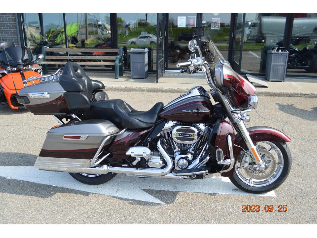 Moto routière/cruiser Harley-Davidson FLHTKSE CVO Ultra Limited Screamin Eagle 2015 à vendre