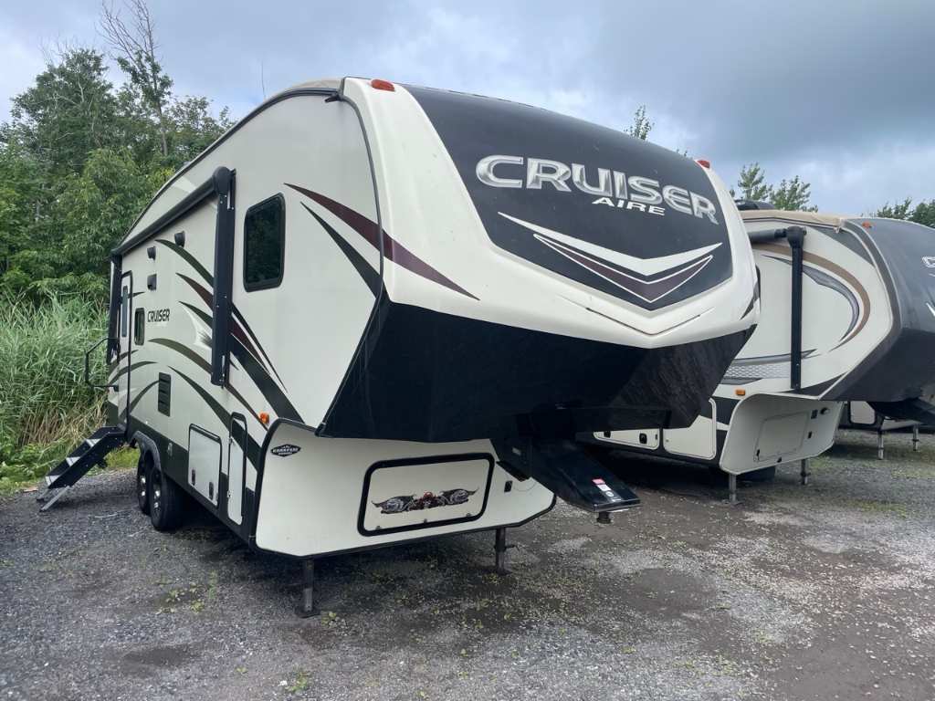 Caravane à sellette Prime Time Crusader 25RL 2019 à vendre