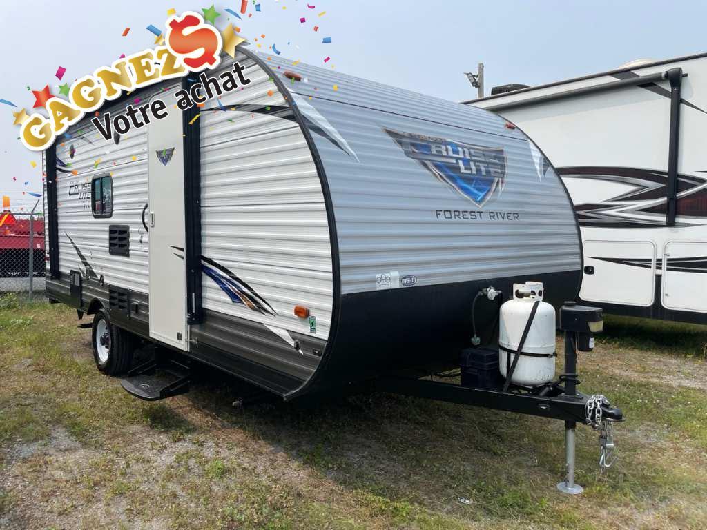 Roulotte Salem  2017 à vendre