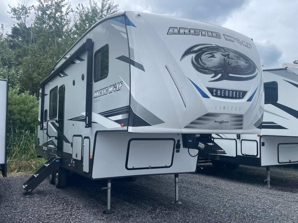 Caravane à sellette Forest River Artic Wolf 261RK 2022 à vendre