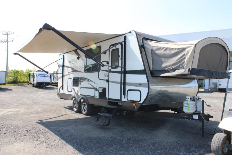 Roulotte Hybride Starcraft Travel Star 227CKS 2015 à vendre