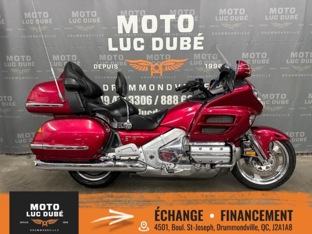 Moto tourisme Honda GL1800 Goldwing Touring 2004 à vendre