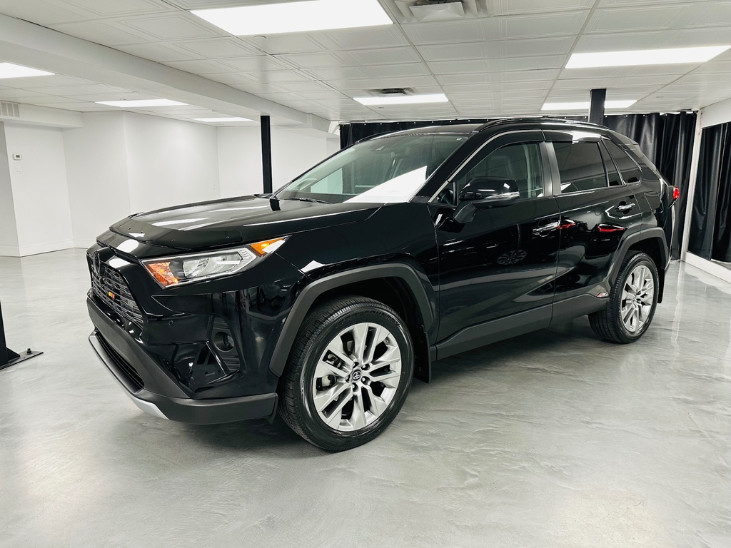 Véhicule Utilitaire sport Toyota RAV4 2021 à vendre