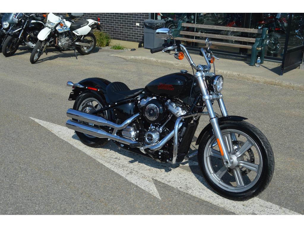 Motorcycle Tourism Harley-Davidson FXST Softail 2024 à vendre